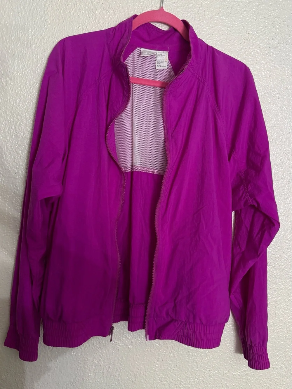 Vintage Nike Women's pink Magenta Full-Zip windbreaker running Jacket size M